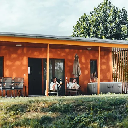 Terme - Mobilne Hiske Med Brajdami Luxury tent