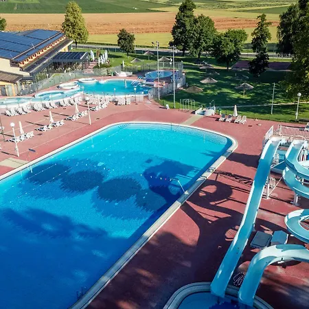 Terme - Mobilne Hiske Med Brajdami Luxury tent Banovci